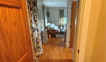 141 Coggeshall Ave, Newport, RI 02840