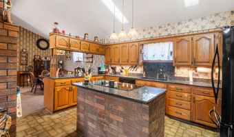 19077 Lawrence 2170, Aurora, MO 65605