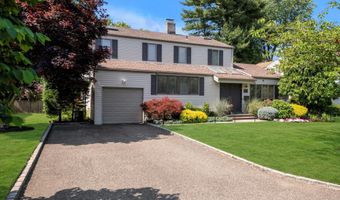 68 Argyle Rd, Albertson, NY 11507