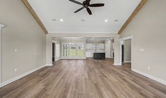 423 Indian Creek Cir, Adel, GA 31620