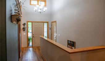 1804 Wildflower Ln NE, Alexandria, MN 56308