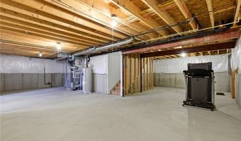 3178 Fenmore Ln, Aurora, OH 44202