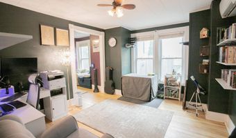 267 Pine St, Bangor, ME 04401