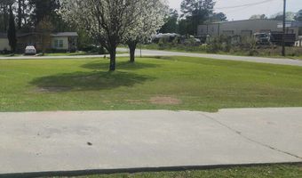 102 N Hazel Ave, Andrews, SC 29510
