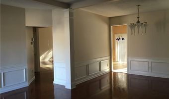 655 Alstonefield Dr, Alpharetta, GA 30004