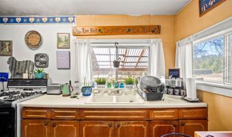 54 Bayview Rd, Athol, ID 83801