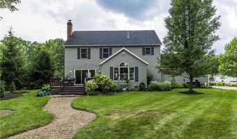 300 Lakeview Cir, Aurora, OH 44202