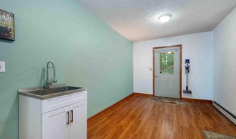 100 W YOUGHIOGHENY Dr, Aurora, WV 26705