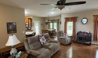 1103 Chicory Ln, Aurora, MO 65605