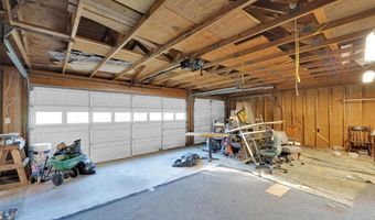 3355 La Mesa Dr, Weatherford, TX 76085