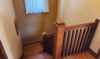 908 E 9th St, Atlantic, IA 50022