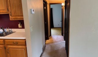 408 Elm St, Albert City, IA 50510