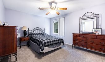 201 Greens Farm Rd 201, Branford, CT 06405
