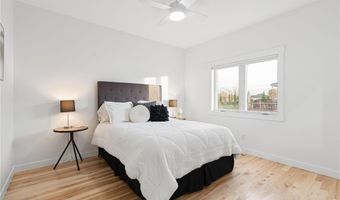 1007 28th St SW, Austin, MN 55912