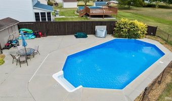1404 Davidson Ct, Auburn, IN 46706