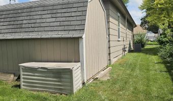 1023 N 1st St, Aberdeen, SD 57401
