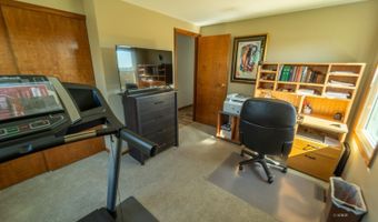 7533 Selby Rd, Athens, OH 45701