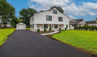62 Central Ave, Amityville, NY 11701