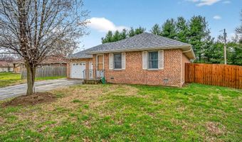 1006 Baretta Ct, Aurora, MO 65605
