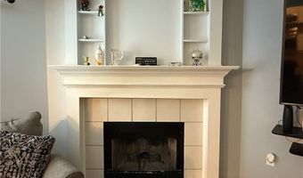 1529 Creekside Rd, Amelia, OH 45102