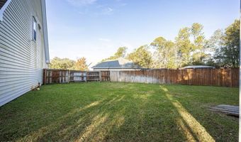 792 Gentry St, Biloxi, MS 39532