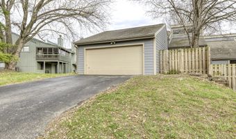 179 Sugarwood Ln, Avon, IN 46123