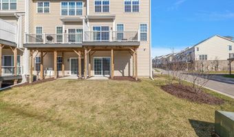 2824 Ridington Rd, Ann Arbor, MI 48105