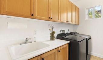 6774 Caurina Ct, Carlsbad, CA 92011