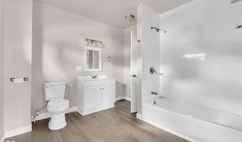 2519 Jackson St, Anderson, IN 46016