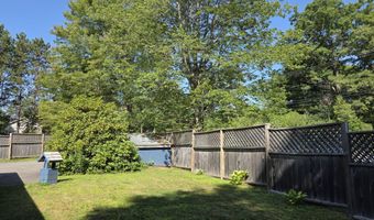 272 Belmont Ave, Belfast, ME 04915