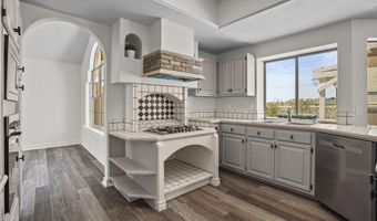 7713 DIANJOU Dr, El Paso, TX 79912