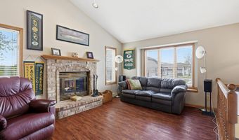 1700 E TRACIA Ln, Appleton, WI 54911