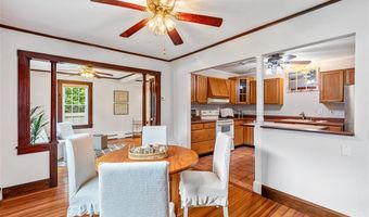 4 Garfield Ave, Bristol, RI 02809