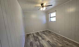 1800 White Dr, Batesville, AR 72501