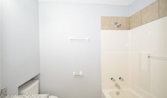 2515 SE 3rd St, Bentonville, AR 72712