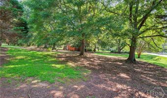 2850 Cherokee Rd, Athens, GA 30605