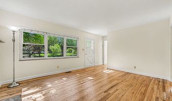 93 N Harding Rd, Columbus, OH 43209