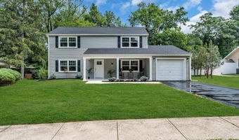 8 Imperia Pl, Aberdeen, NJ 07747