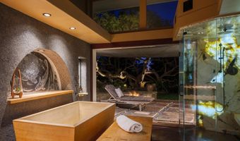327 Pine Needles Dr, Del Mar, CA 92014