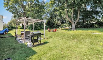 14 N Coe Ln, Ansonia, CT 06401