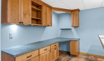 1525 Carriage Bridge Trl, Ballwin, MO 63021