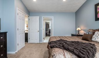 19 Audubon Ln, Coventry, RI 02831