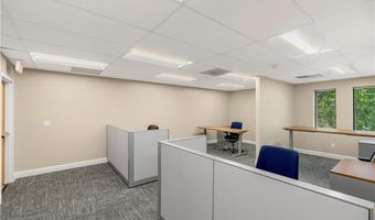 6 Blackstone Valley Place Pl 205, Lincoln, RI 02865