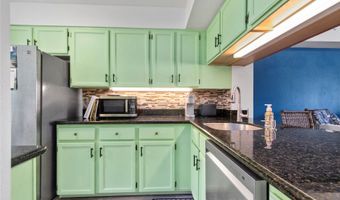 98-943 Moanalua Rd 1103, Aiea, HI 96701