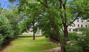 1331 New London Ave, Cranston, RI 02920