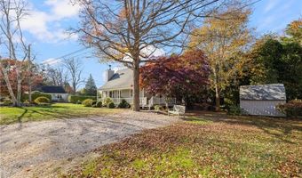 45 Beach Ave, Jamestown, RI 02835