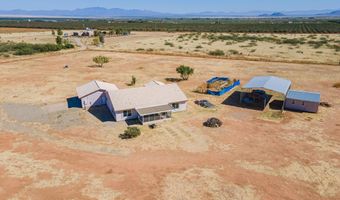 1176 W Trigger Ln, Cochise, AZ 85606