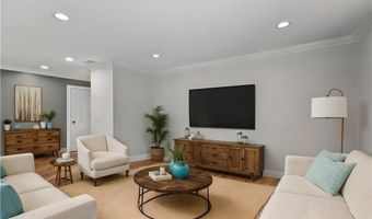 21 Starr Dr 207, Narragansett, RI 02882