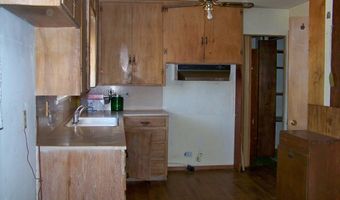 907 NW 10th St, Andrews, TX 79714