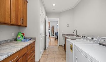 3520 Blue Heron Ct, Ann Arbor, MI 48198